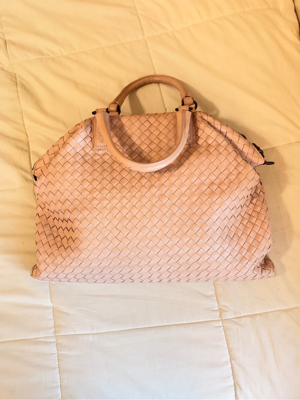 BOTTEGA VENETA PINK BAG